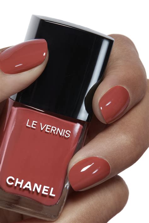 chanel fabuliste nail polish|Chanel ballet nail polish.